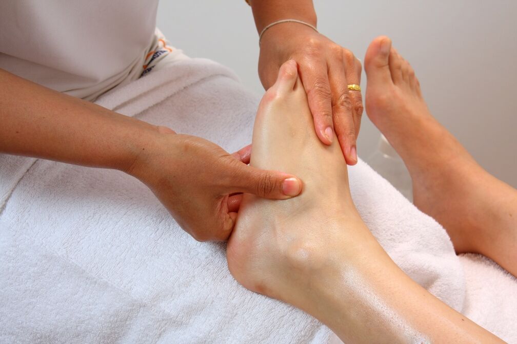 ankle joint massage for arthrosis